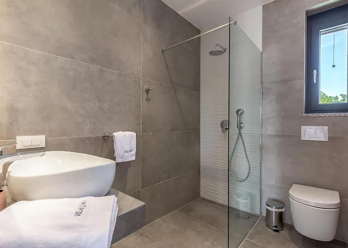 בית נופש Quadra *